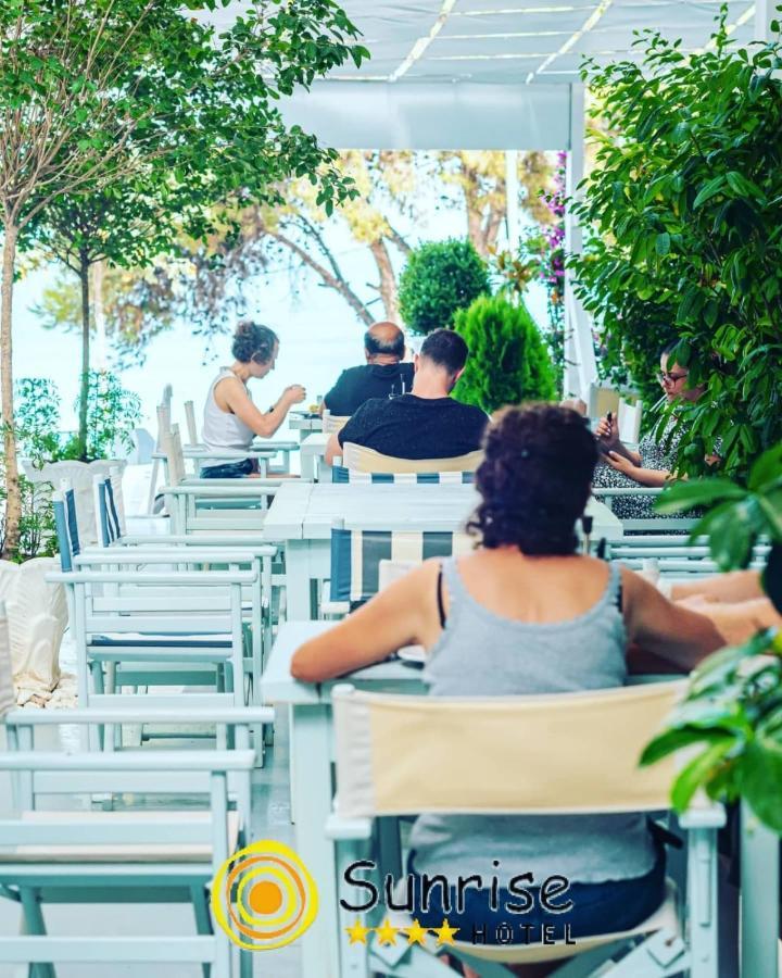Sunrise Hotel Sarandë Exteriér fotografie