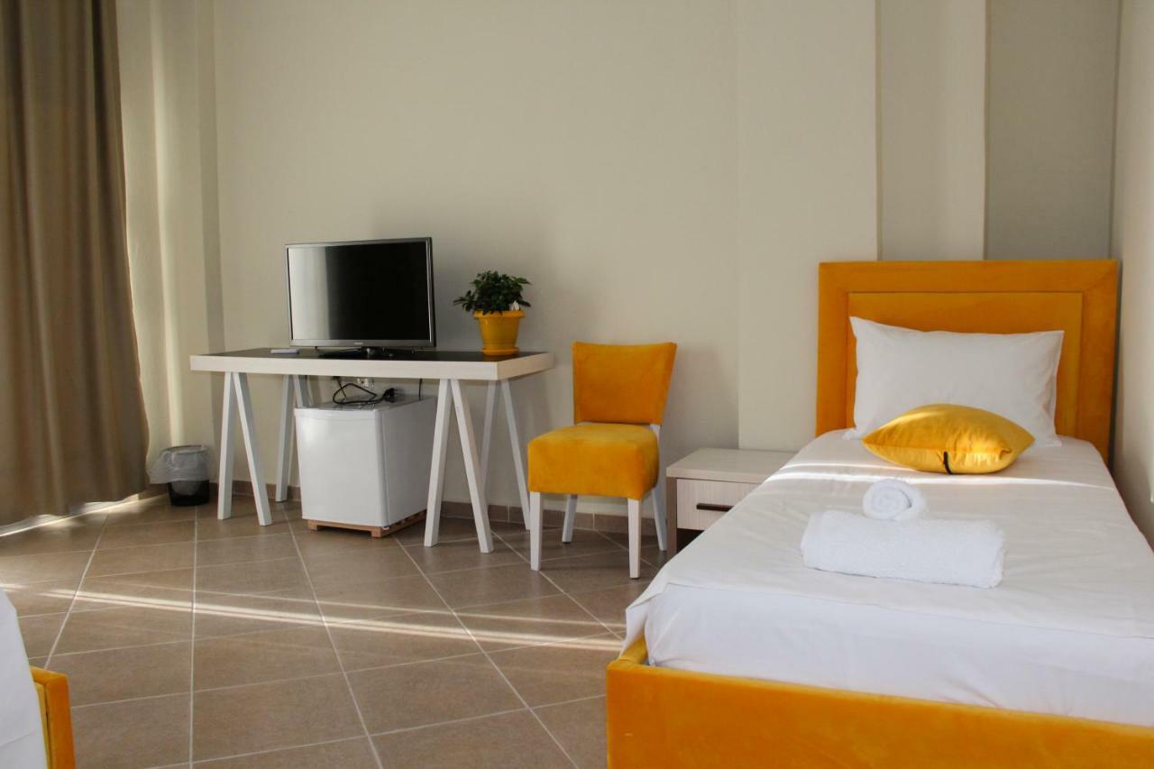 Sunrise Hotel Sarandë Exteriér fotografie