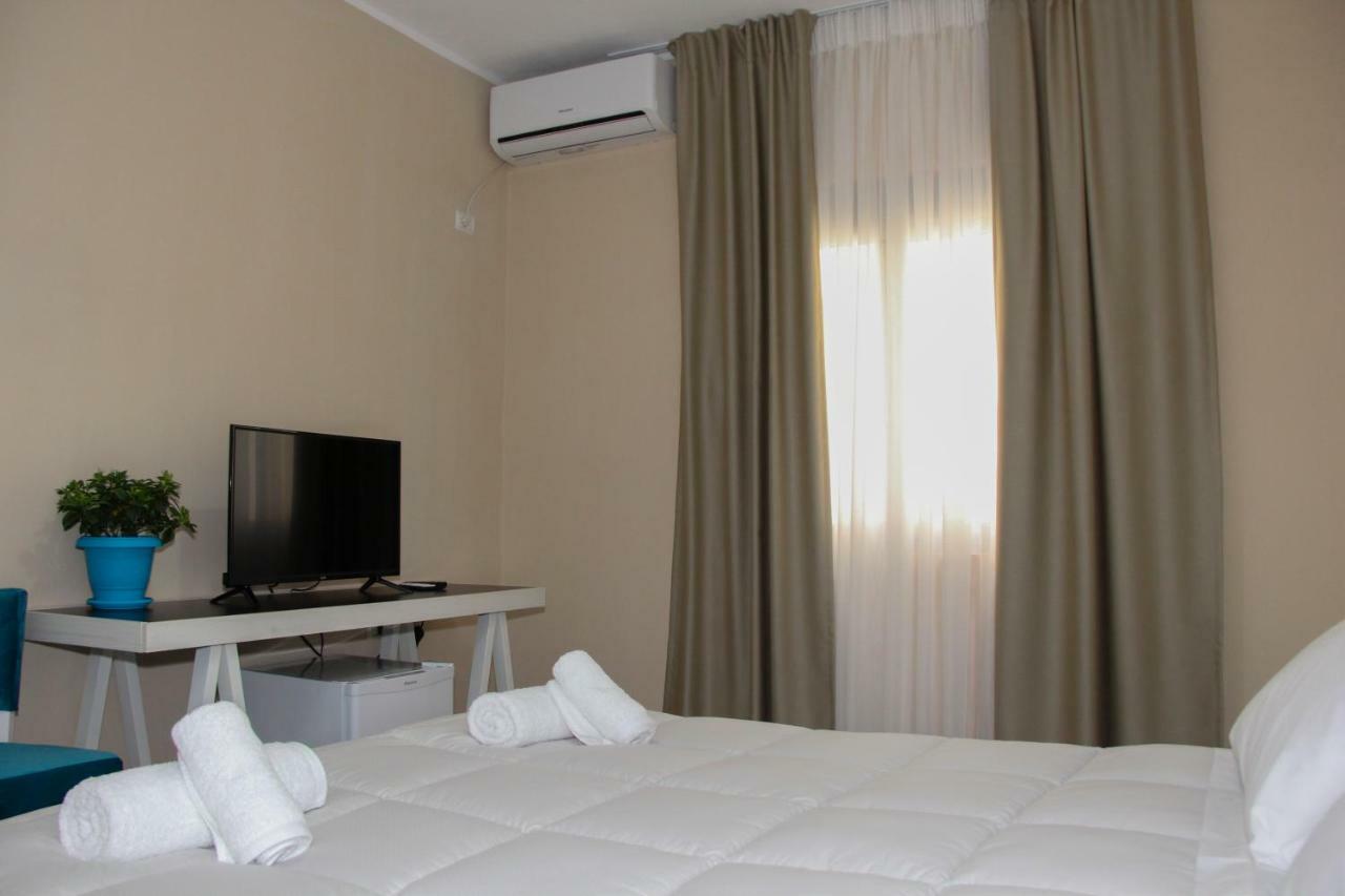 Sunrise Hotel Sarandë Exteriér fotografie